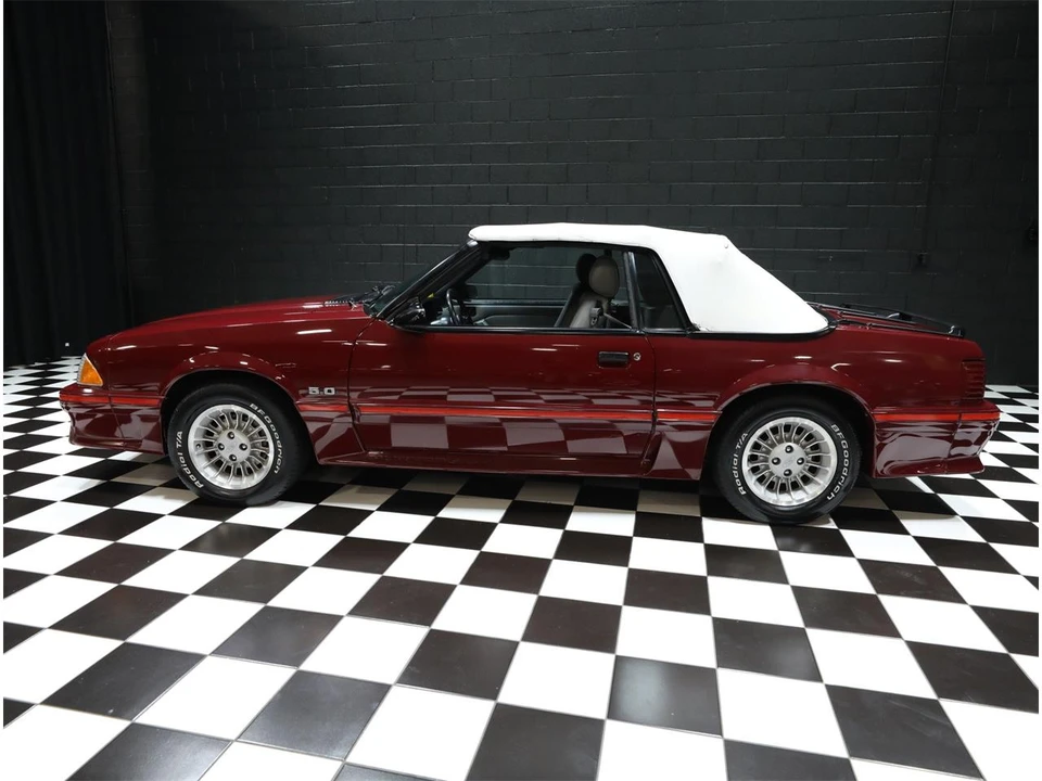 1987 Ford Mustang 3rd Gen - Image 7 of 31