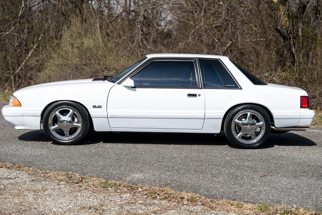 1987 Ford Mustang 3rd Gen - Image 16 of 21