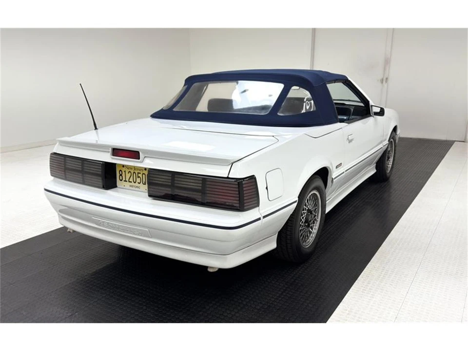 1987 Ford Mustang - Image 8 of 31