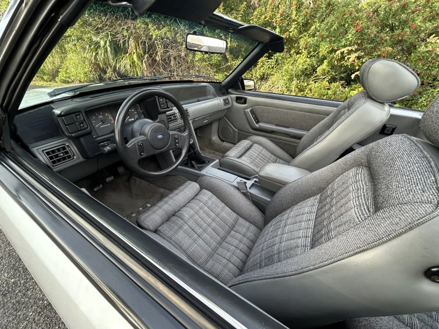 1987 Ford Mustang 3rd Gen - Image 18 of 31