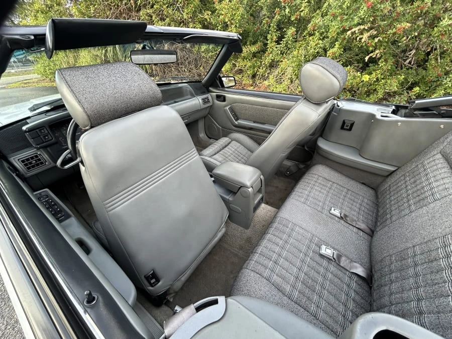1987 Ford Mustang 3rd Gen - Image 25 of 31