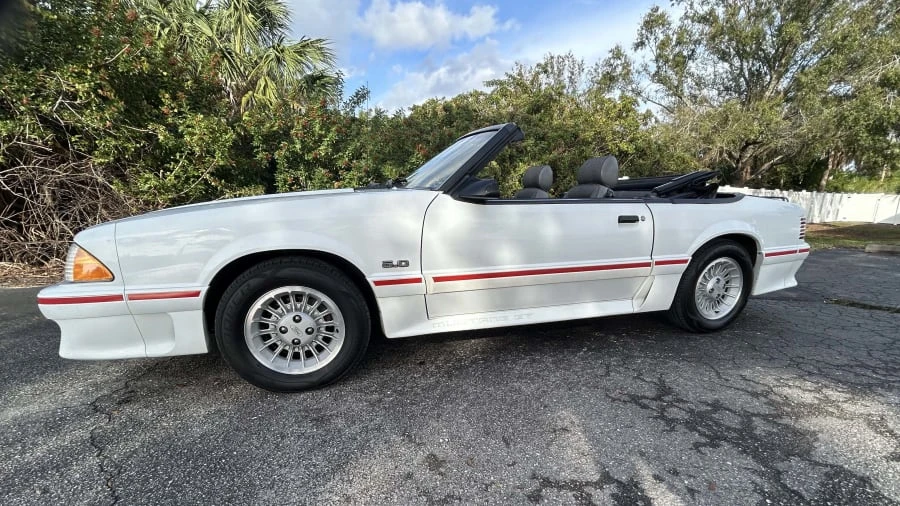 1987 Ford Mustang 3rd Gen - Image 13 of 31