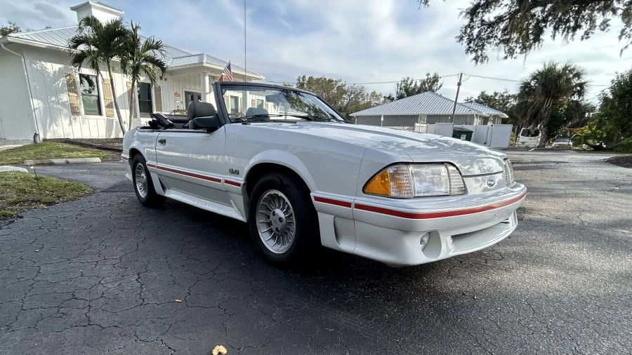 1987 Ford Mustang 3rd Gen - Image 8 of 31