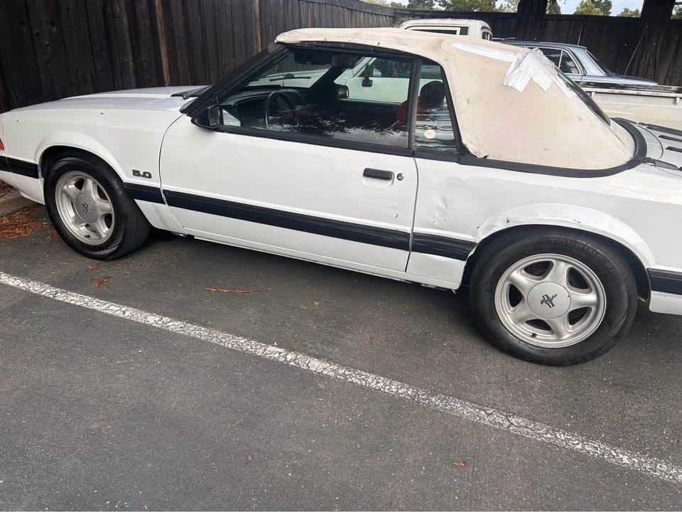 1987 Ford Mustang 3rd Gen - Image 4 of 8