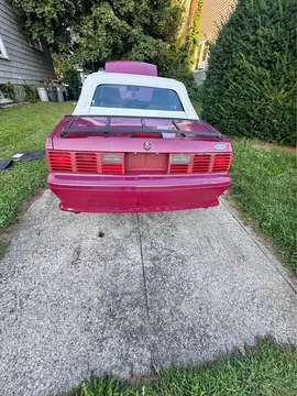 1987 Ford Mustang Convertible 2D