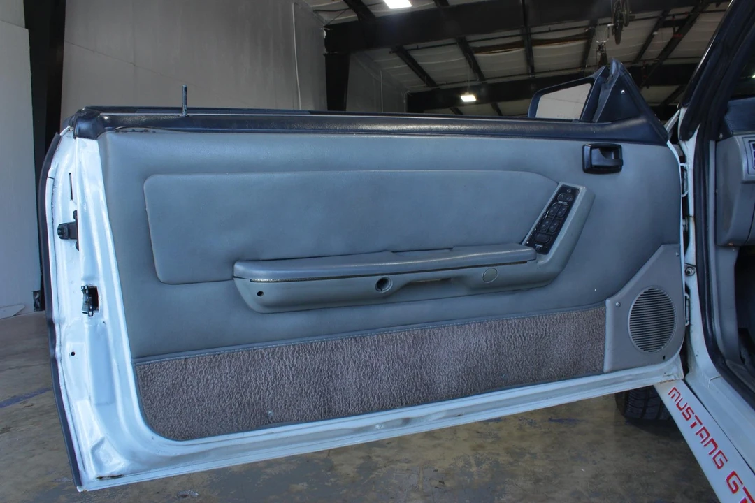 1987 Ford Mustang 3rd Gen - Image 19 of 31