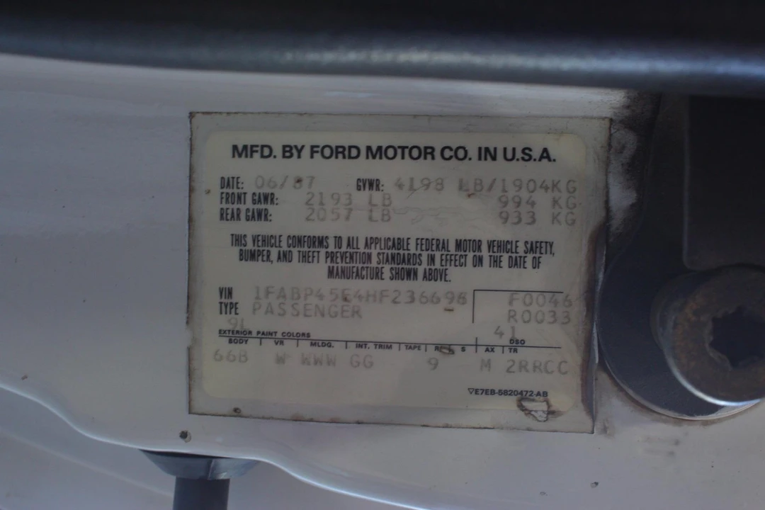 1987 Ford Mustang 3rd Gen - Image 23 of 31