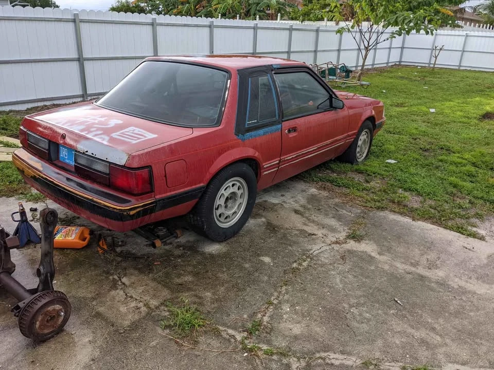 1987 Ford Mustang 3rd Gen - Image 2 of 3