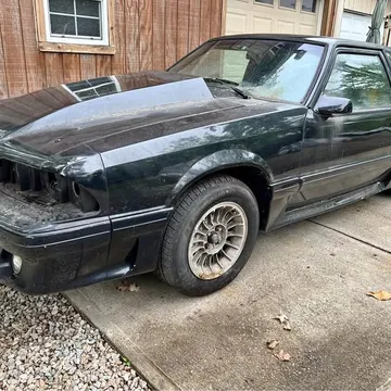 1987 Ford Mustang GT