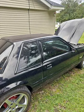 1987 Ford Mustang Coupe 2D