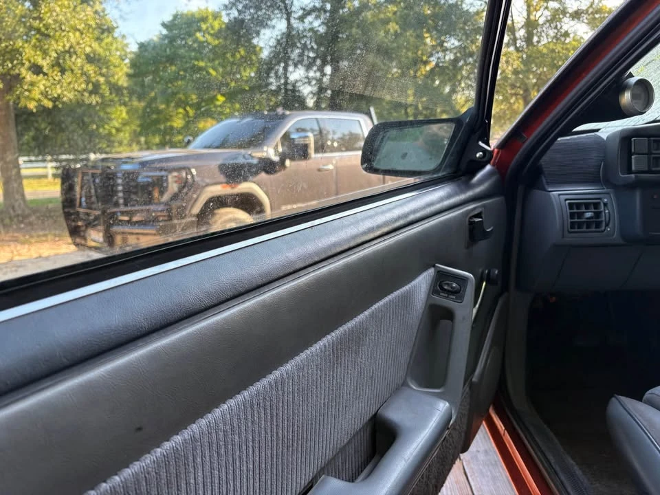 1987 Ford Mustang 3rd Gen - Image 5 of 11