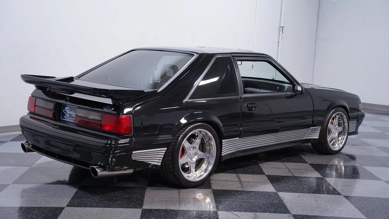 1987 Ford Mustang 3rd Gen - Image 11 of 12