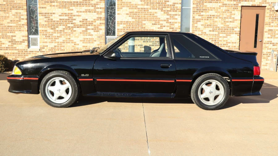 1987 Ford Mustang GT 3rd Gen - Image 2 of 15
