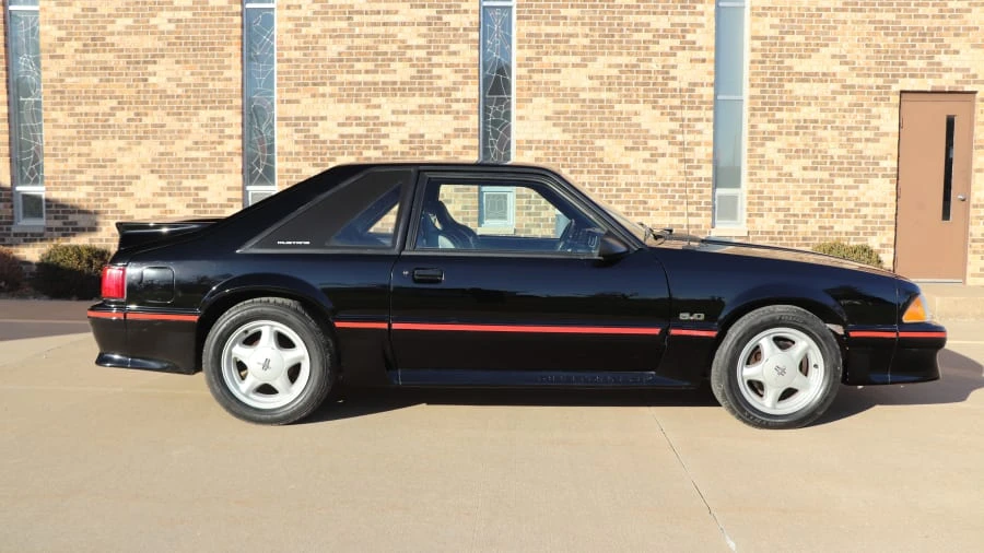 1987 Ford Mustang GT 3rd Gen - Image 13 of 15