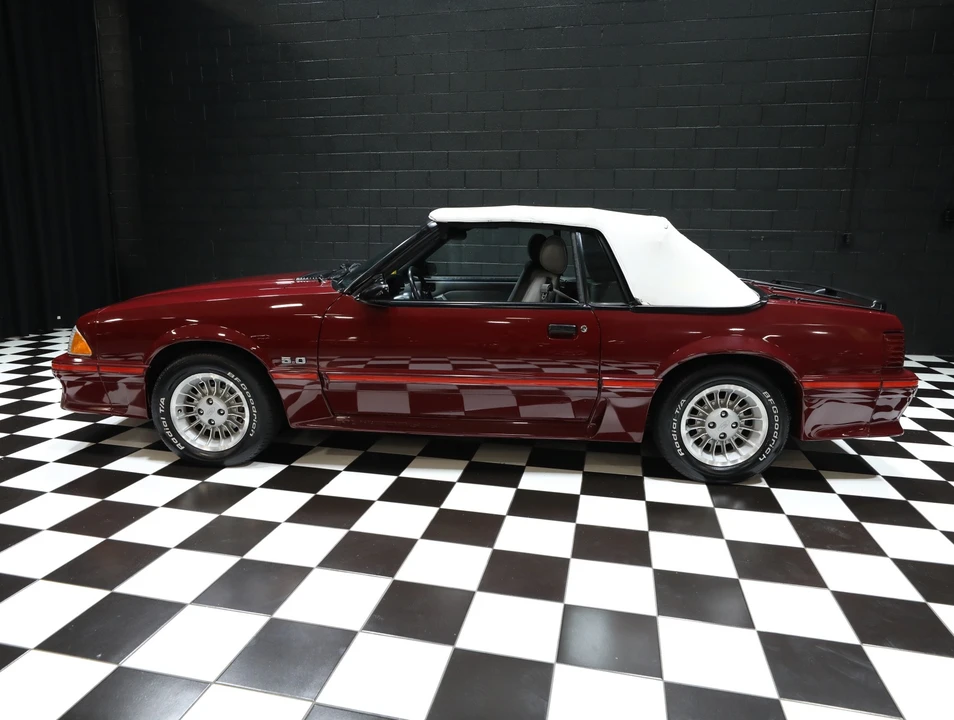 1987 Ford Mustang GT 3rd Gen - Image 9 of 31