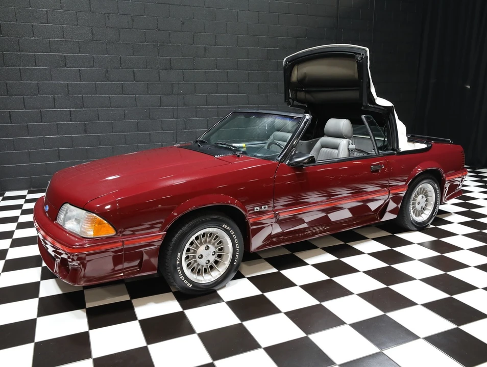 1987 Ford Mustang GT 3rd Gen - Image 11 of 31