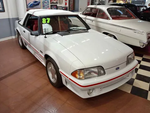 1987 Ford Mustang GT