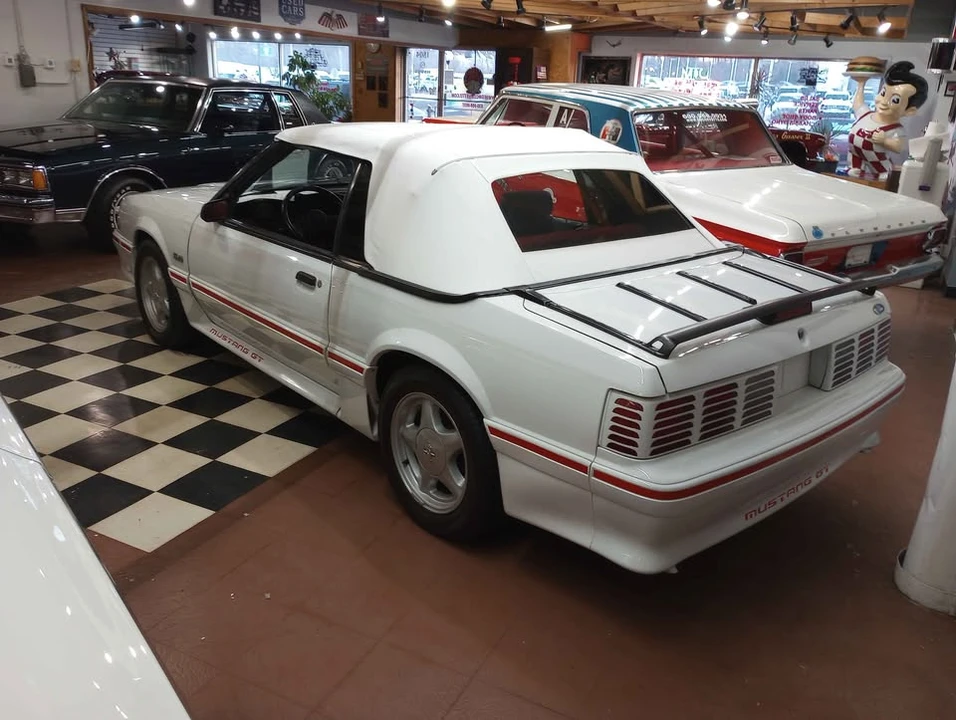 1987 Ford Mustang GT 3rd Gen - Image 2 of 10