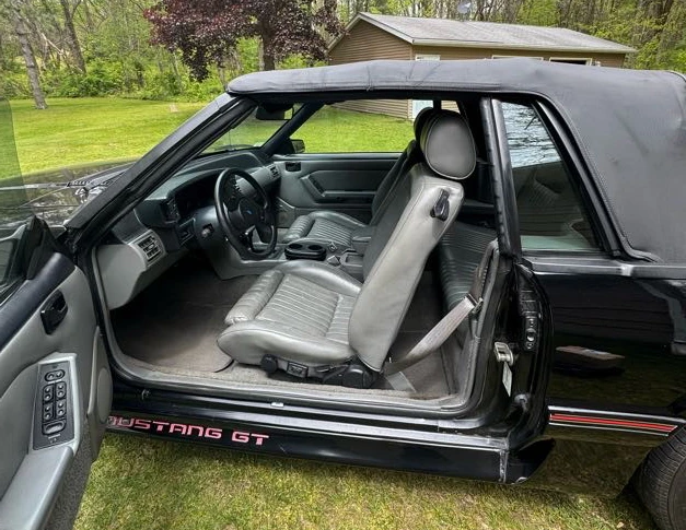 1987 Ford Mustang GT 3rd Gen - Image 28 of 31