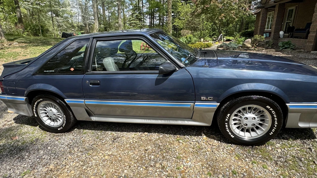 1987 Ford Mustang GT 3rd Gen - Image 12 of 31