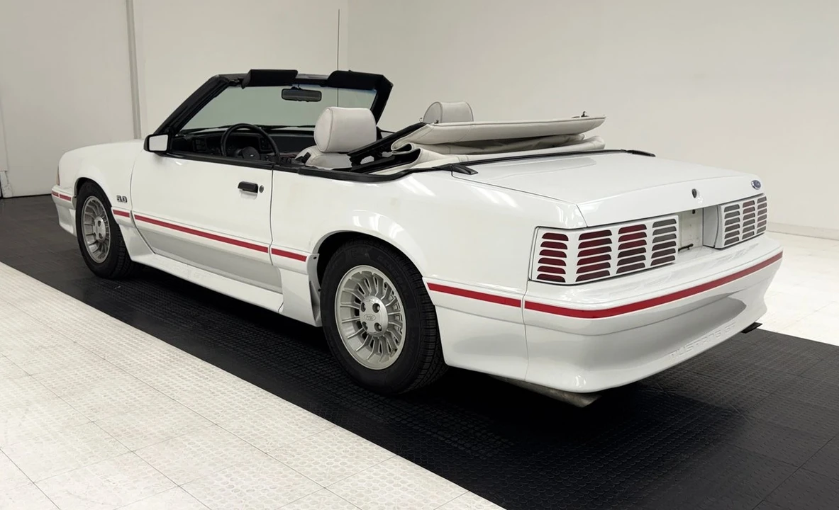 1987 Ford Mustang GT 3rd Gen - Image 6 of 21