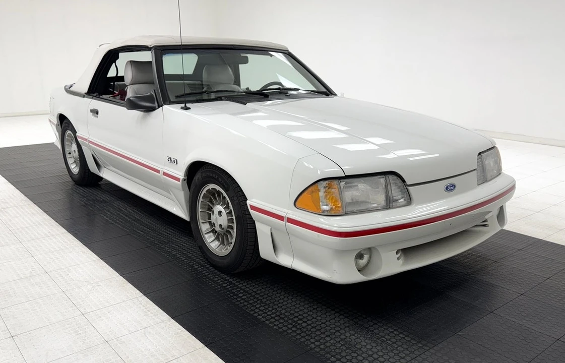 1987 Ford Mustang GT 3rd Gen - Image 10 of 21