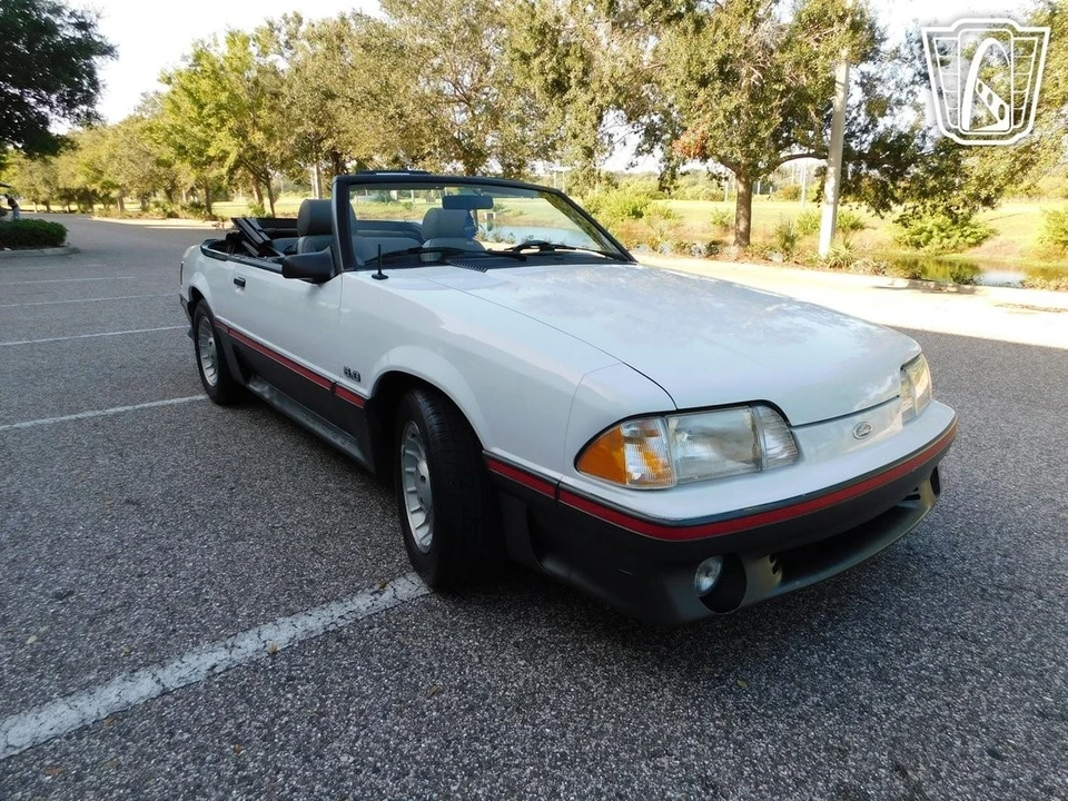 1987 Ford Mustang GT 3rd Gen - Image 11 of 12