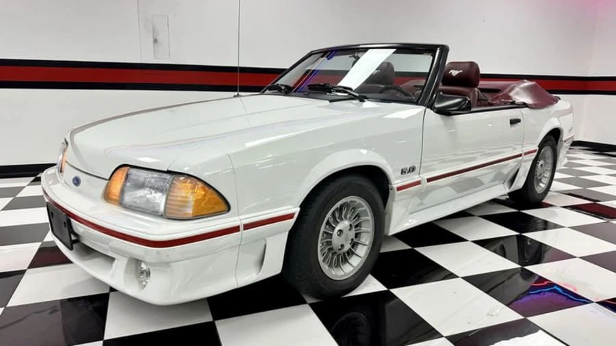 1987 Ford Mustang GT 3rd Gen - Image 4 of 11