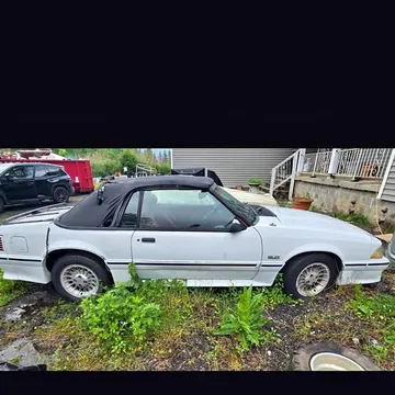 1987 Ford Mustang GT Convertible