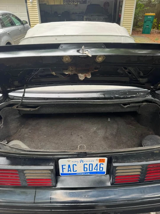 1987 Ford Mustang GT 3rd Gen - Image 11 of 12