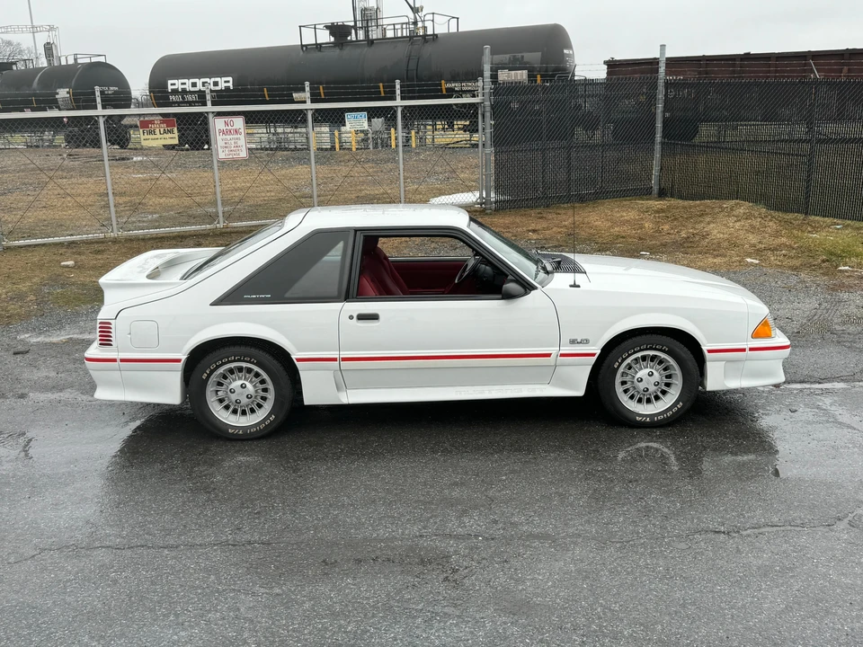 1987 Ford Mustang GT 3rd Gen - Image 19 of 31