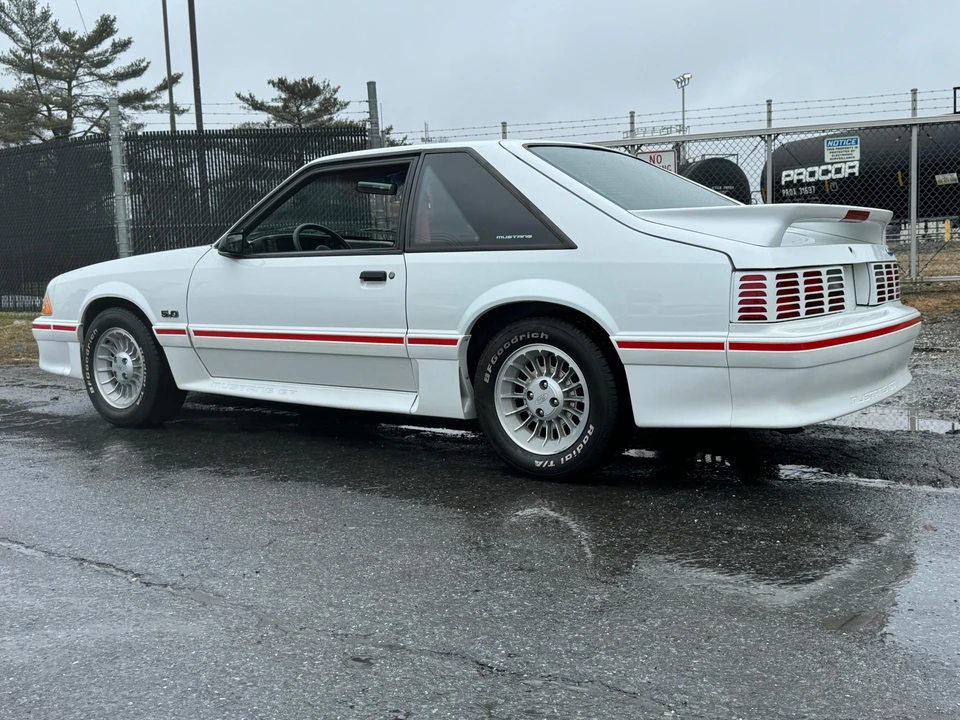 1987 Ford Mustang GT 3rd Gen - Image 13 of 31