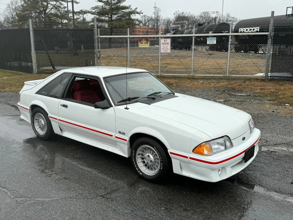1987 Ford Mustang GT 3rd Gen - Image 22 of 31