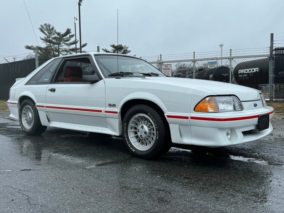 1987 Ford Mustang GT 3rd Gen - Image 21 of 31