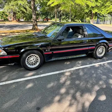 1987 Ford Mustang GT