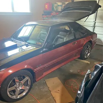 1987 Ford Mustang GT Hatchback 2D