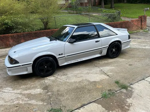 1987 Ford Mustang GT Hatchback 2D