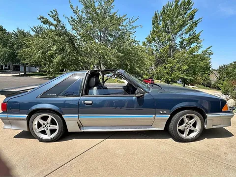 1987 Ford Mustang GT Hatchback 2D