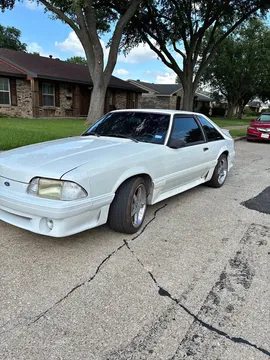 1987 Ford Mustang GT Hatchback 2D