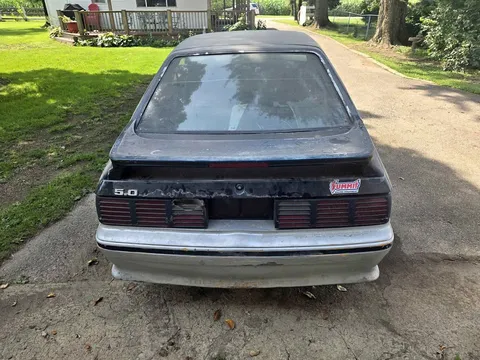1987 Ford Mustang GT Hatchback 2D