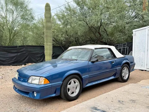 1987 Ford Mustang GT Premium Convertible 2D