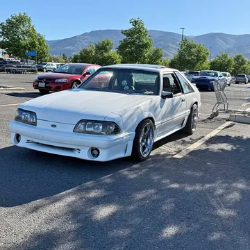 1987 Ford Mustang GT
