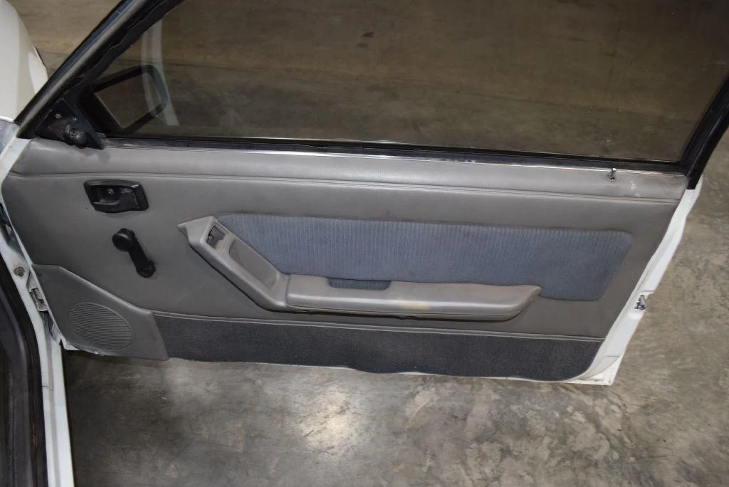 1987 Ford Mustang 3rd Gen - Image 18 of 28