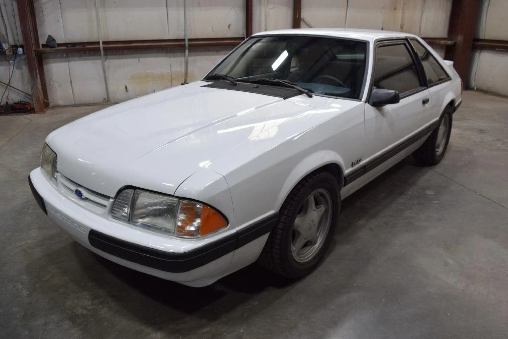 1987 Ford Mustang 3rd Gen - Image 3 of 28