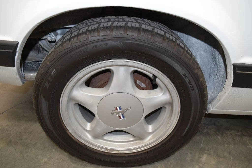 1987 Ford Mustang 3rd Gen - Image 11 of 28