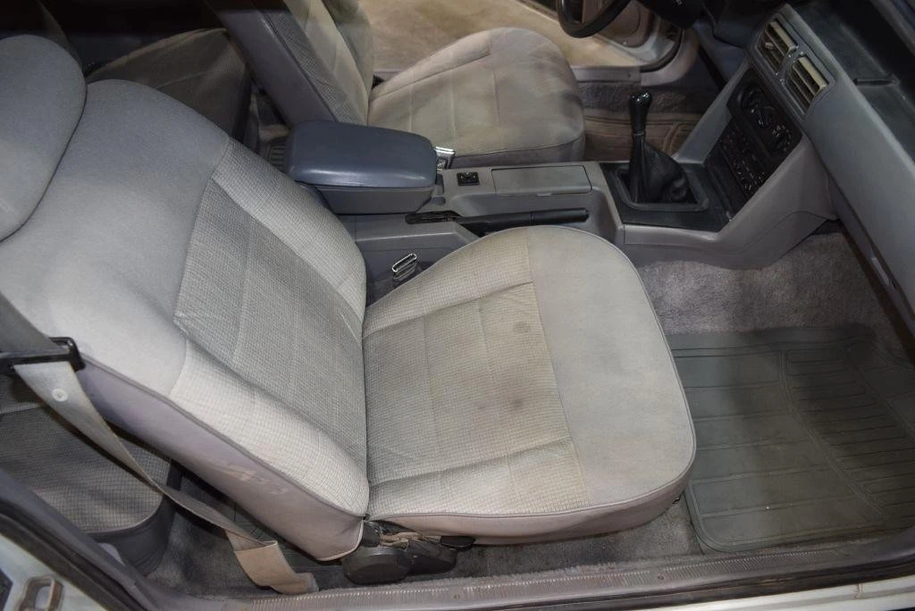 1987 Ford Mustang 3rd Gen - Image 17 of 28