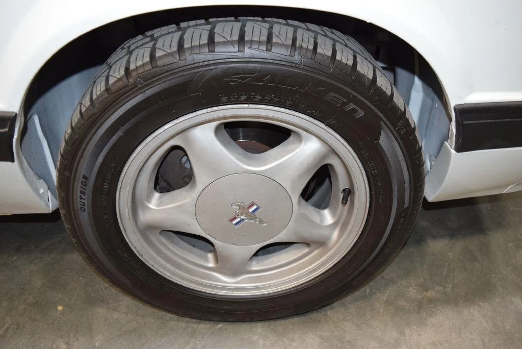 1987 Ford Mustang 3rd Gen - Image 10 of 28