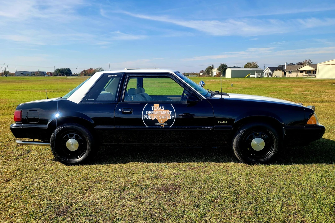 1987 Ford Mustang 3rd Gen - Image 3 of 31