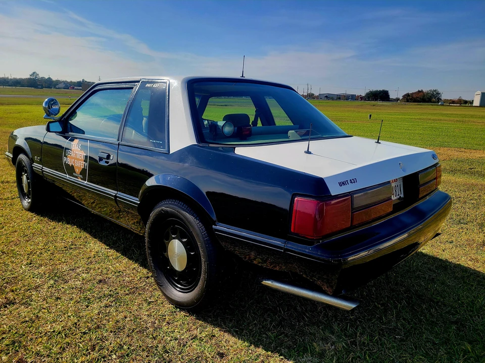 1987 Ford Mustang 3rd Gen - Image 15 of 31