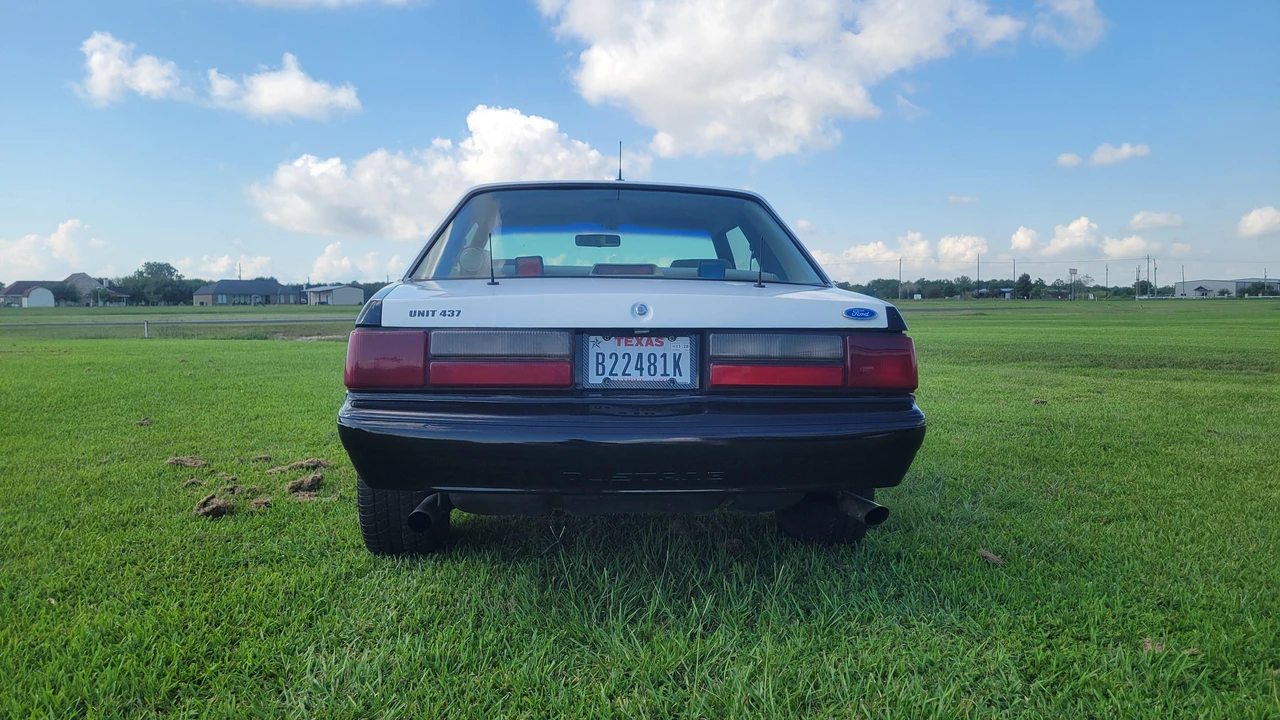 1987 Ford Mustang 3rd Gen - Image 28 of 31